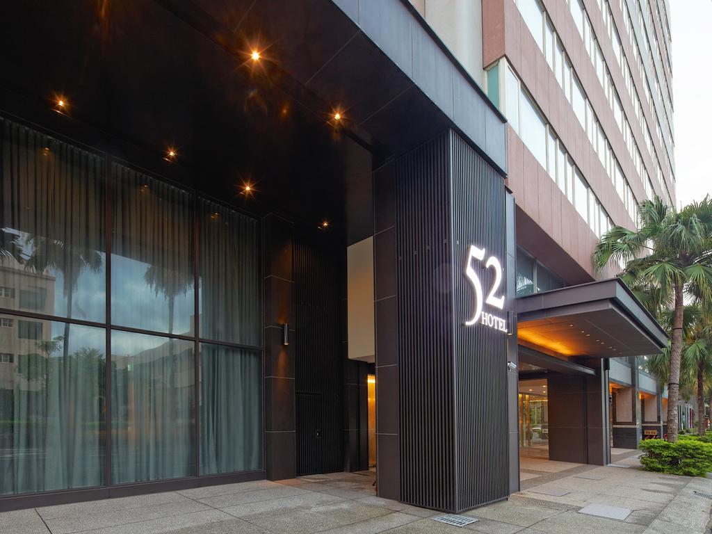 52 Hotel Taichung Exterior photo